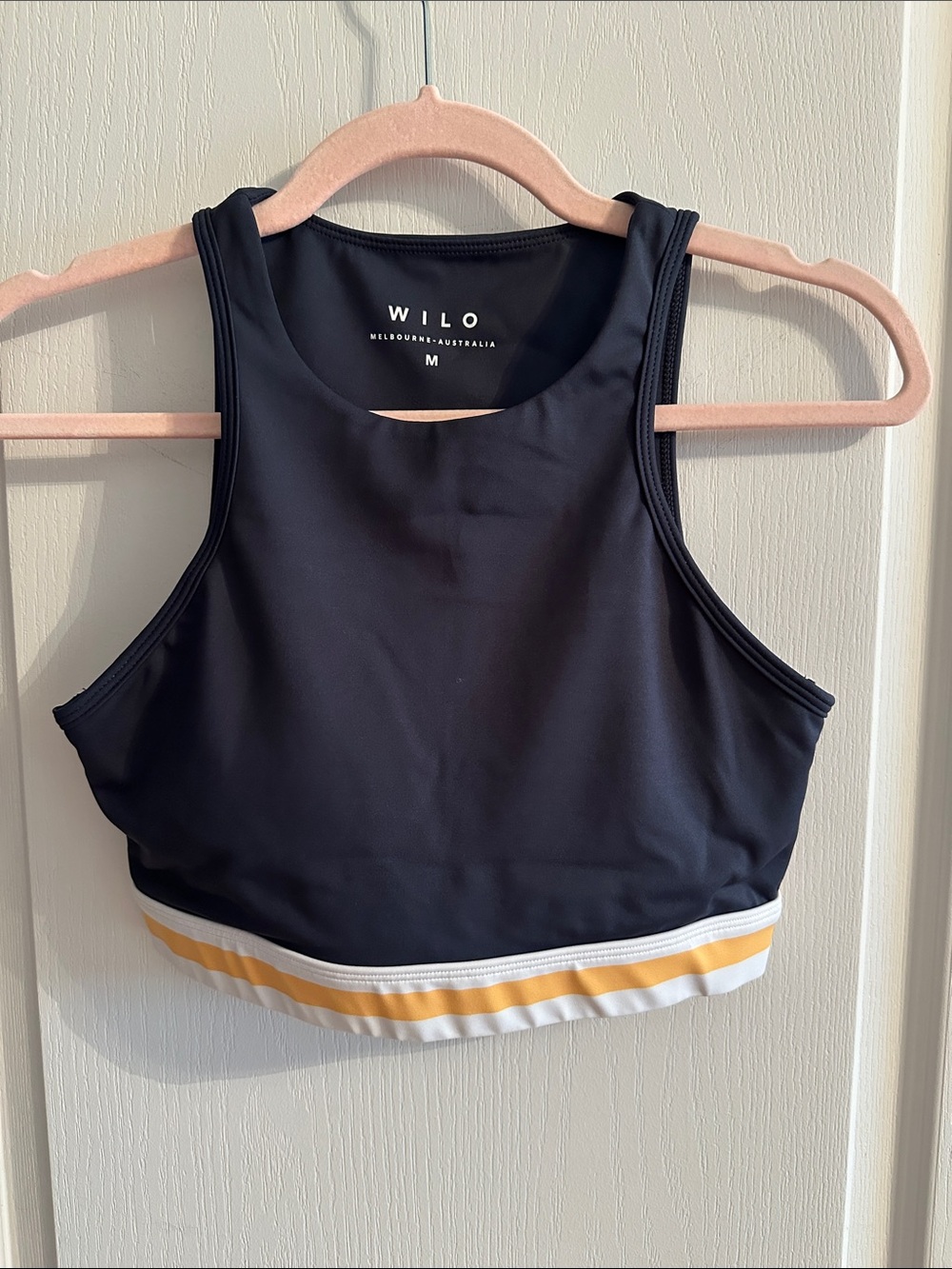 Wilo navy workout bra